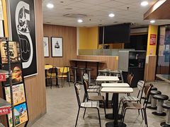 -麦当劳餐厅(龙平西路店)