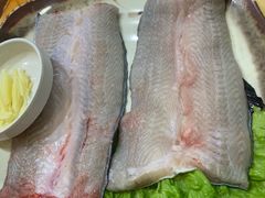 -牛信亭韩国料理·炭火烤肉(紫藤路店)