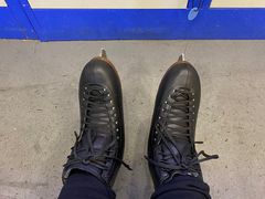 -冠军冰场CHAMPION RINK(百联又一城店)