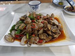 -四川小胡子海鲜(丁村万人海鲜广场店)