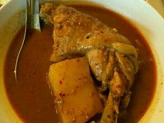 -Thiw Soen Seafood Restaurant