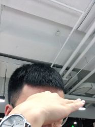 -木格造型美发