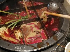 -井格重庆火锅(临平银泰城店)