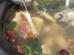 -濠轩阁特色生蚝火锅(水湾路店)
