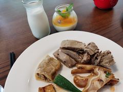 -昆山琶拉帝诗酒店·河畔咖啡厅Riverside Cafe