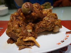 -吴记酱骨炖菜馆(西大直街店)