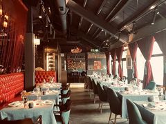 -弦月窗LUNETTE BY AMANDA(复兴路店)