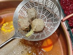 -牛村来人潮汕牛肉火锅(西单店)