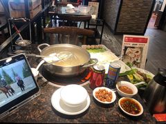 -八合里牛肉火锅(新洲店)