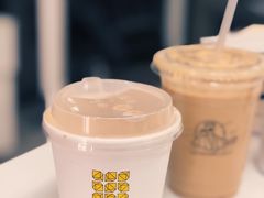 -不正咖啡(万达尊店)