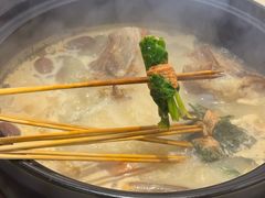 -钢管厂五区小郡肝串串香火锅(梅川路店)