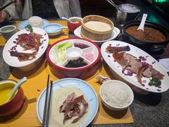 -红菜坊·烤鸭·川鲁菜(杨镇店)