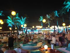 -FINNS Beach Club