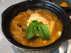 酸木瓜炖牛腩-半山腰·云南菜(侨福芳草地店)