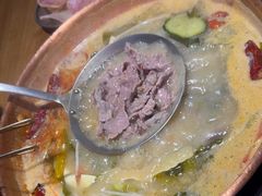 -洱火云南酸菜牛肉火锅(石景山当代商城店)