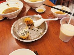 -三两春肚肺汤(崂山路店)