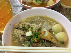 -榮泰米粉湯(Left Shop)