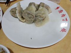 -乡府肉丁水饺(环山路店)