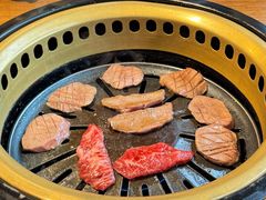 -炼火烤肉店