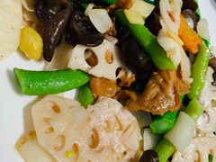 荷塘素食-德胜轩正宗顺德菜(宝安沙井会展中心店)