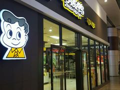 -周黑鸭(北京南站七店)