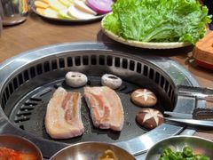 -香猪坊韩国烤肉专属门店(魏公村店)