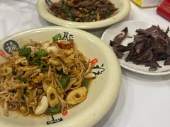 -何永光123鲜牛肉馆(1号店)