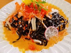阿拉斯加蟹肉配海胆酱墨鱼汁意面-CHILLAX轻乐时(侨建·Hi City店)