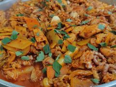 -亲昵春川鸡排(韩国美食街店)