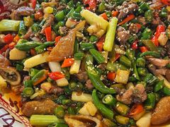 -牟记江湖特色重庆菜鱼蛋青蛙黄鳝海参(巴南区鱼洞鲁能店)