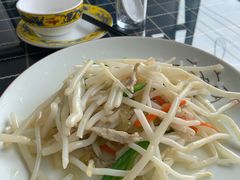 芦苇根炒肉丝-梦缘水乡·湖景餐厅