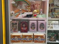 -泡泡玛特POPMART(凯德大峡谷店)