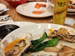 -怡咖啡海鲜自助餐厅(浦东香格里拉店)