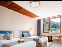 -安吉龙王山峡谷漂流