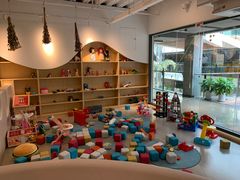 -Ours树朵家亲子餐厅(远策中心店)
