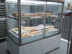 面包甜点陈列柜-奈雪的茶(市百一店)