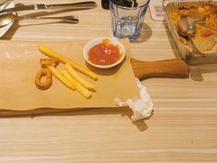 -必胜客(东大桥店)