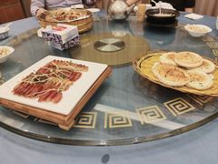 -围龙屋客家食府(福田店)