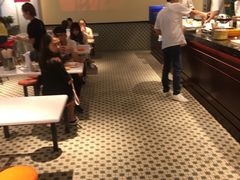 -食悦天美食广场(西安CityOn熙地港购物中心店)