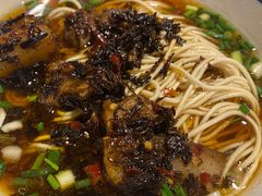 -矮子粉店1985·长沙米粉(湘春路店)