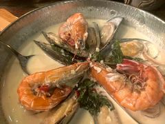 -SISTERS BAR RESTAURANT川意酒馆(嘉善老市H楼店)