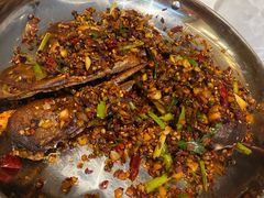 -肥肥虾庄·金牌油焖大虾(汉口城市广场店)