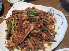 -95号酱骨·一块豆腐(展春园西路店)