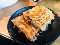 三鲜豆皮-莲餐厅·湖北菜·藕汤是头牌(愚园路店)