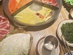 -巴卤社老火锅(财富店)
