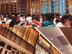 大堂-稻香酒家·34年老字号·港式粤菜(汉街店)