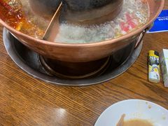 -楼外楼大刀肉传统火锅居(博学路店)