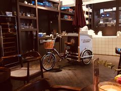 -黑草莓(重庆路店)
