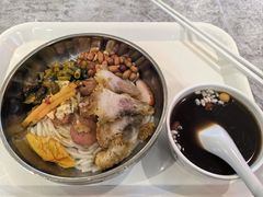 -红鼻子桂林米粉(金唐新光界店)