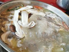 -老石黑山羊毛驴肉火锅(金凯广场店)